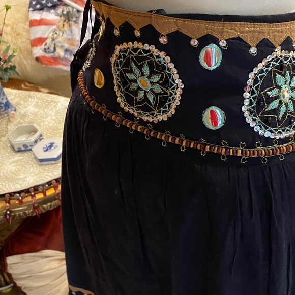 Resembles the native American skirt with lots of embroidery beautiful designNWOT - Picture 8 of 10